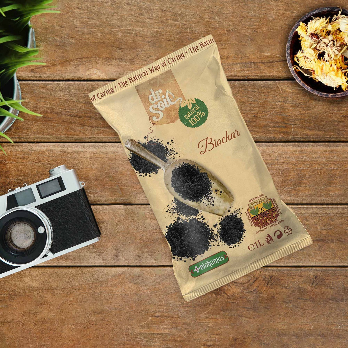 Biochar Dr.Soil, carbune vegetal activat pentru horticultura la punga de 1L